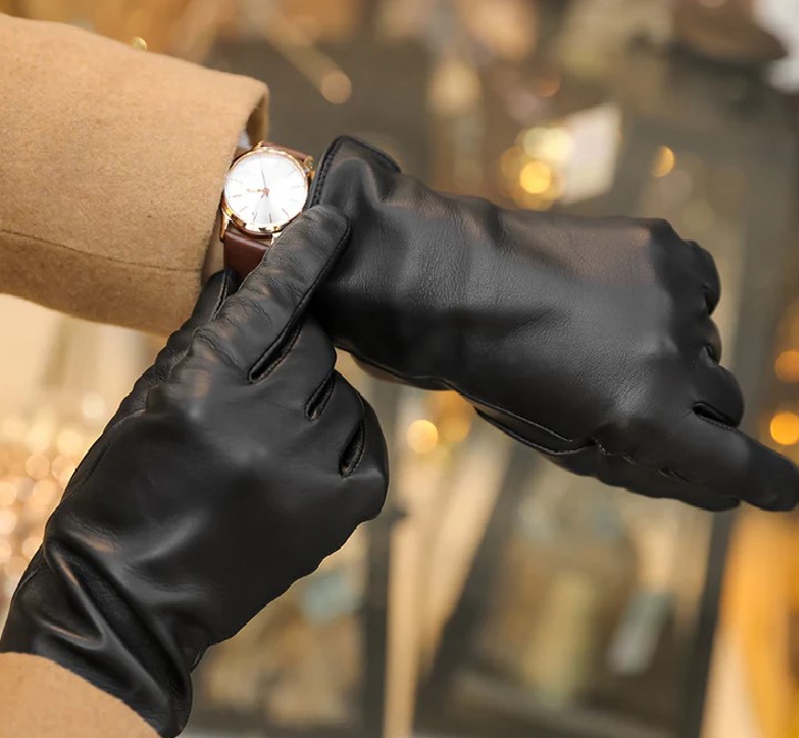 اکسسوری‌ های مناسب فصل سرد برای استایل زنانه